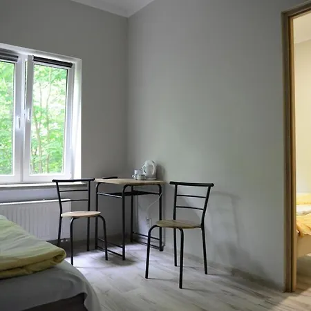 Hostel Zacisze Lesne *